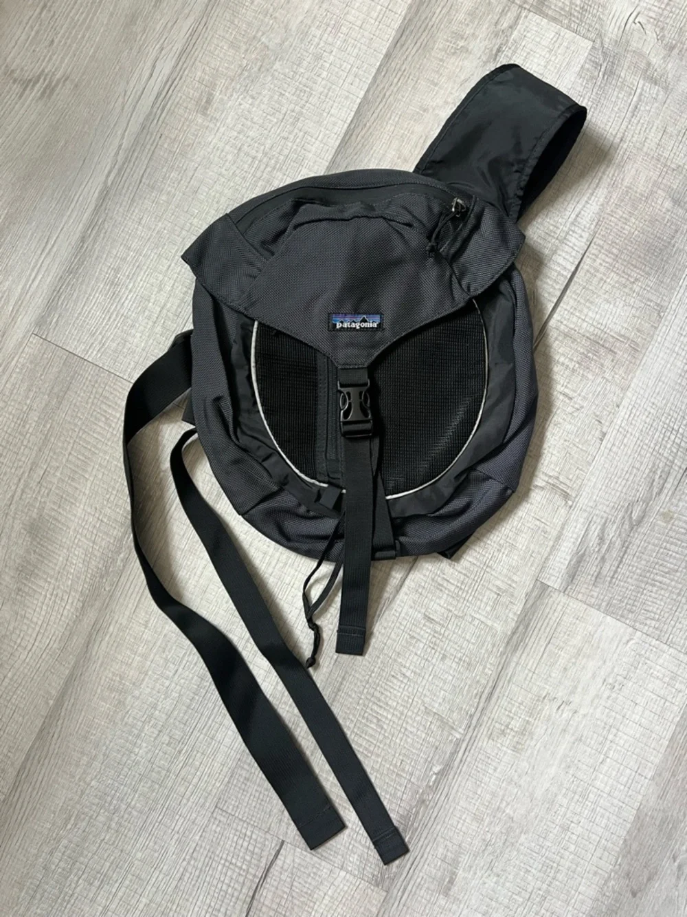 VINTAGE PATAGONIA Orbiter Sling Black and Dark Blue Men's Backpack 90s